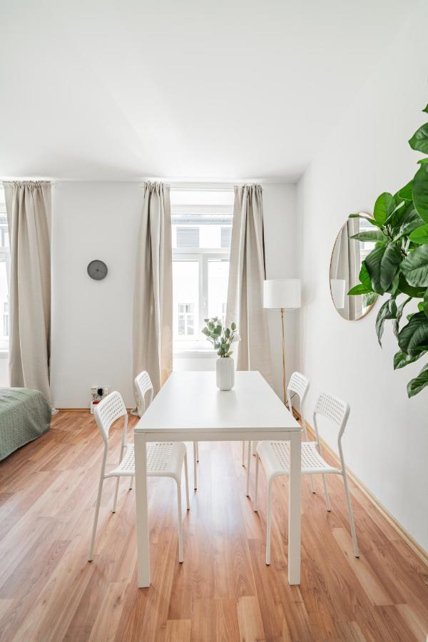 Central Appartment Wien Eksteriør bilde